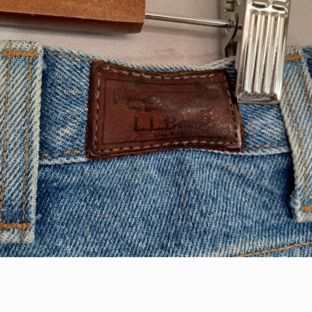 L.L. BEAN CLASSIC FIT Men's Cotton Light Wash Blue Jeans Denim 35 X 32 Pants